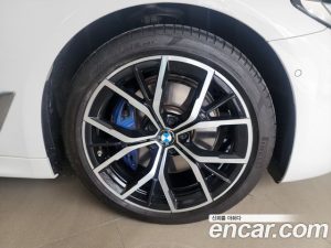 BMW 5-Series 530i M Sport Plus 2021 года из Южной Кореи