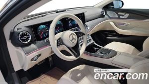 Mercedes-Benz CLS-Class CLS450 4MATIC AMG Line 2023 года из Южной Кореи
