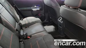 Mercedes-Benz GLB-Class GLB250 4MATIC 2023 года из Южной Кореи