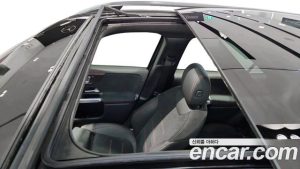 Mercedes-Benz GLB-Class GLB250 4MATIC 2023 года из Южной Кореи