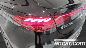 Mercedes-Benz EQE EQE300 2023 года из Южной Кореи