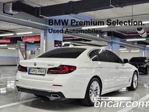 BMW 5-Series 523d Luxury 2021 года из Южной Кореи