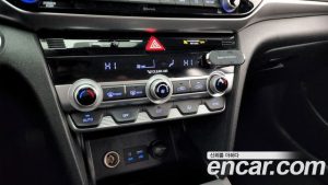 Hyundai AVANTE 1.6 2020 года из Южной Кореи