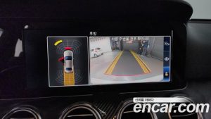 Mercedes-Benz E-Class E220d Avantgarde 2020 года из Южной Кореи
