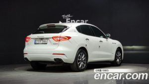 Maserati Levante 3.0 AWD GranLusso 2020 года из Южной Кореи