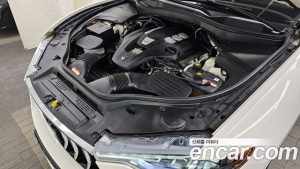 Maserati Levante 3.0 AWD GranLusso 2020 года из Южной Кореи