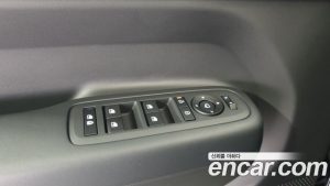 Hyundai Santafe Бензин 2.5T 2WD 2024 года из Южной Кореи