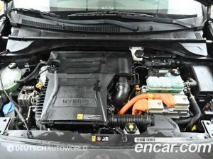 Kia Niro 1.6 HEV 2020 года из Южной Кореи