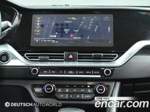 Kia Niro 1.6 HEV 2020 года из Южной Кореи