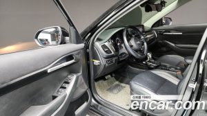 Kia Seltos Дизель 1.6 2WD 2020 года из Южной Кореи