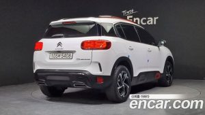 Citroen-DS C5 Aircross 1.5 BlueHDi SHINE 2020 года из Южной Кореи
