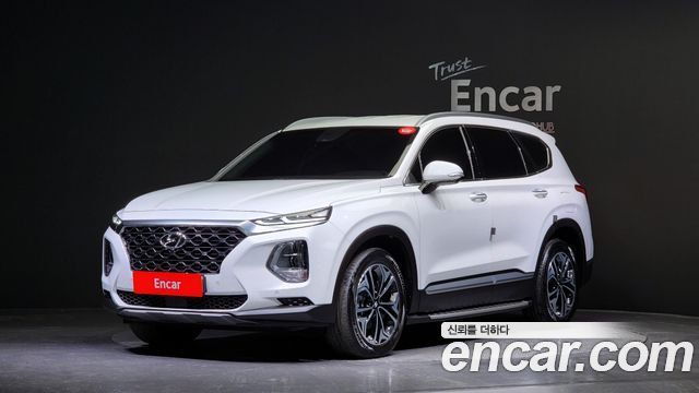 Hyundai Santafe Дизель 2.0 2WD 2020 года из Кореи