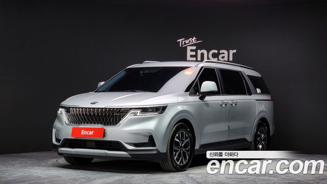 Kia Carnival 11-Seater Prestige 2021 года из Кореи