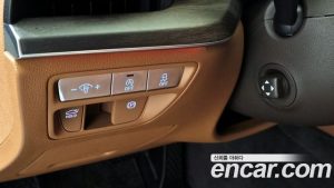 Genesis G80 Бензин 2.5 Turbo AWD 2024 года из Южной Кореи