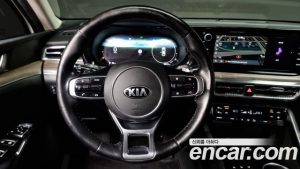 Kia K5 2.0 2020 года из Южной Кореи