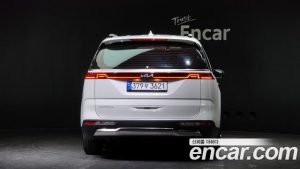 Kia Carnival 7-Seater Signature 2023 года из Южной Кореи