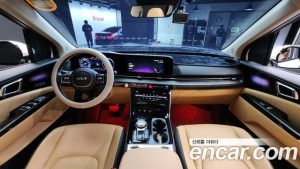 Kia Carnival 7-Seater Signature 2023 года из Южной Кореи