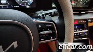 Kia Carnival 7-Seater Signature 2023 года из Южной Кореи