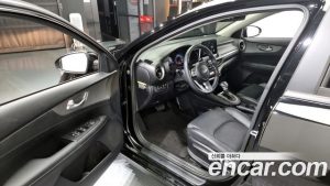 Kia K3 Prestige 2021 года из Южной Кореи