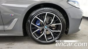 BMW 5-Series 530e M Sport 2021 года из Южной Кореи