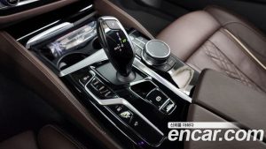 BMW 5-Series 530e M Sport 2021 года из Южной Кореи