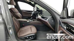 BMW 5-Series 530e M Sport 2021 года из Южной Кореи
