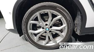 BMW X4 xDrive20d xLine 2020 года из Южной Кореи