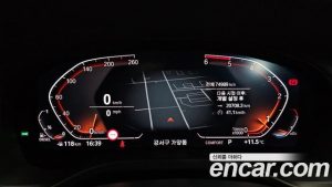 BMW X4 xDrive20d xLine 2020 года из Южной Кореи