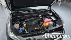 Kia Niro 1.6 HEV 2022 года из Южной Кореи