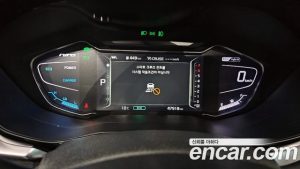 Kia Niro 1.6 HEV 2022 года из Южной Кореи