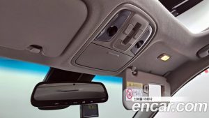 Kia Niro 1.6 HEV 2022 года из Южной Кореи
