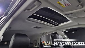 Kia Niro 1.6 HEV 2022 года из Южной Кореи