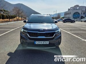 Kia Seltos Бензин 1.6 Turbo 2WD 2022 года из Южной Кореи