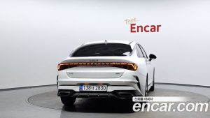 Kia K5 Prestige 2023 года из Южной Кореи