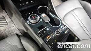 Kia K5 Prestige 2023 года из Южной Кореи