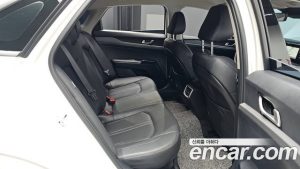 Kia K5 Prestige 2023 года из Южной Кореи