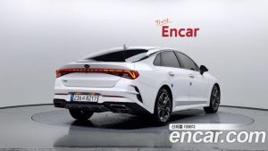 Kia K5 2.0 2021 года из Южной Кореи