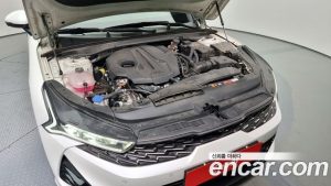 Kia K5 2.0 2021 года из Южной Кореи