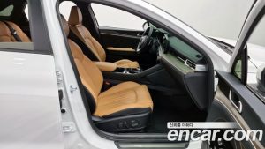 Kia K5 2.0 2021 года из Южной Кореи