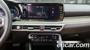 Kia K5 2.0 2021 года из Южной Кореи
