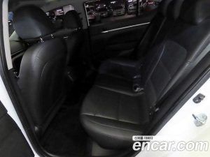 Hyundai AVANTE 1.6 2020 года из Южной Кореи