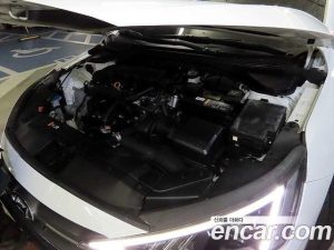 Hyundai AVANTE 1.6 2020 года из Южной Кореи