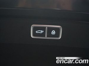 Hyundai Grandeur Exclusive 2023 года из Южной Кореи