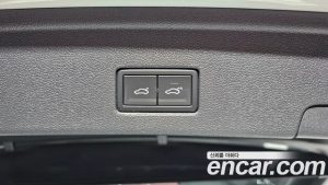 Volkswagen Touareg 4.0 TDI R-Line 2020 года из Южной Кореи