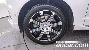 Volvo XC60 D5 Inscription 2020 года из Южной Кореи
