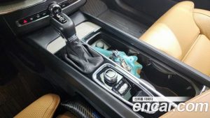 Volvo XC60 D5 Inscription 2020 года из Южной Кореи
