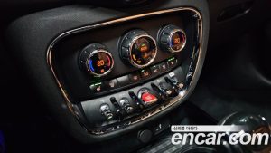 Mini Clubman High 2021 года из Южной Кореи