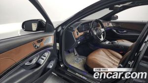 Mercedes-Benz S-Class S350 d 4MATIC AMG Line 2020 года из Южной Кореи