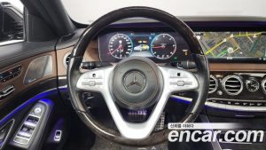 Mercedes-Benz S-Class S350 d 4MATIC AMG Line 2020 года из Южной Кореи