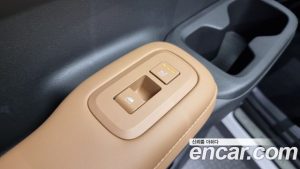Hyundai Santafe Бензин 2.5T 2WD 2024 года из Южной Кореи